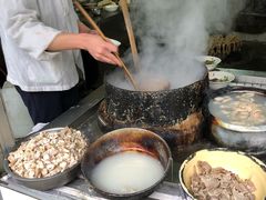 -甘记肥肠粉(马鞍北路店)