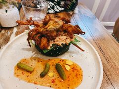 -FLOVIE FLORIST CAFE