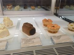 -潮一不贰·法式甜品·生日蛋糕·西式简餐(外滩店)