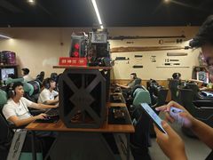 -艾尔文电竞(陈埭吾悦广场店)