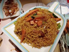 -街角等你.大连海鲜烧烤.经典铁板海鲜串(西安路店)