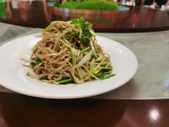 -鲁菜根·泰安菜(万达店)