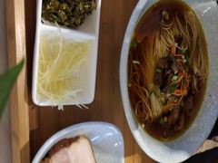 蕈油面-華僑飯店中餐厅