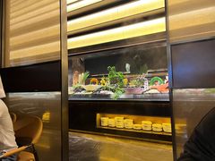 -钱小奴海鲜自助黑金店(杭州滨江龙湖店)
