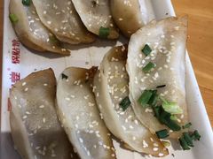 -小姜锅贴(凤凰街店)