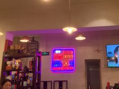 -霄汉牛三鲜湖北砂锅菜(万松园2店)