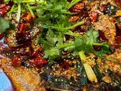 -重庆鸡公煲·青锅花椒鱼(牡丹江路店)