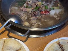 -大众跷脚牛肉馆·非遗传承单位(峨眉山店)