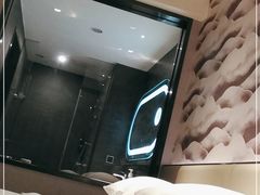 -深圳龙华大浪商业中心亚朵X酒店