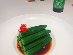 捞汁秋葵-粤界(望京金辉店)