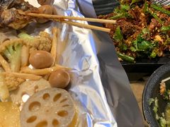 -何师烧烤·香辣蟹·川菜·30年老品牌(太古里旗舰店)