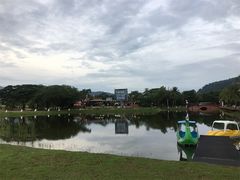 -巨鹰广场