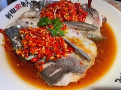 剁椒嫩鱼头-湘阁里辣(南联锦泰城店)
