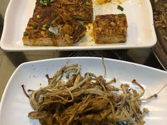 -小胡子烧烤(江汉路店)