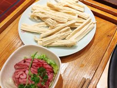 -巴国妹子毛肚火锅(蓝光悦城店)