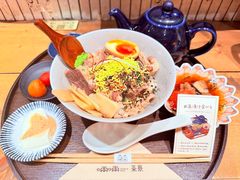 -啢啢茶寮(芳华横街店)