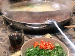 -肖肖酸萝卜鱼火锅(总店)