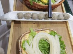 -濠七糟粕醋•海南酸汤火锅(中关村店)
