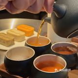 下雪天更适合下午茶