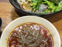 -万记麻辣烫国展总店
