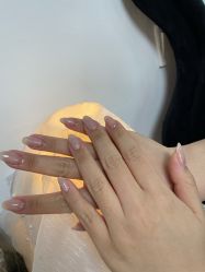 -芊屿芊浔美甲