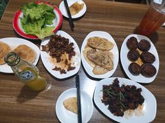 -炙热童年·老北京炙子烤肉(南锣鼓巷店)