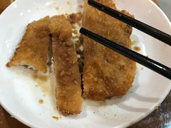 炸猪排-潘国仙耳光馄饨(黄家阙路店)