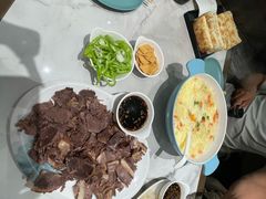 -高玛纳驴肉火烧(一世界店)