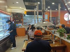 -哈尔滨小酒馆·鲜肉现穿自助烧烤(康新花园店)