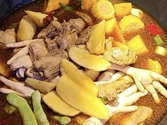 -鱼窝棚柴火铁锅炖(富山屯店)