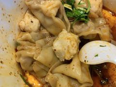 鱼丸虾肉馄饨-手劲鱼丸馄饨铺(哈一百店)