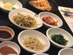 -韩屋韩国料理(天山路店)