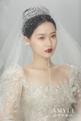 -艾米丽婚纱礼服