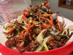 -乡土黄·鲜牛肉火锅·小龙虾(兴业街店)