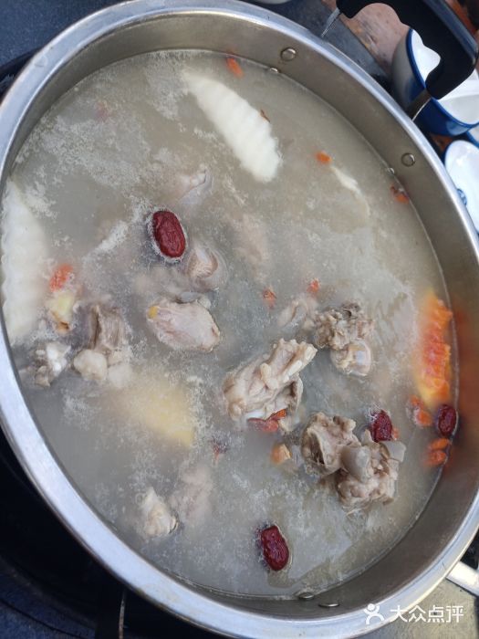 麒麟羊庄酒店内庭院(新风街豪威麒麟店)图片