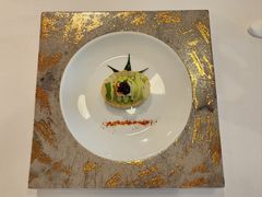 鱼子酱帝王蟹肉牛油果-伯衡55·吉品轩(乌鲁木齐南路店)