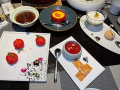 -江上荟·创意中国菜(绿地缤纷城店)