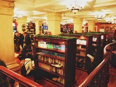 -果戈里书店