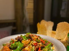 地锅老公鸡-大张烙馍村(绿地店)