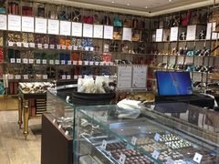 -VENCHI 闻绮(北京国贸商城店)