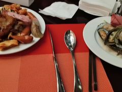 -广州希尔顿逸林酒店-OPEN開·全日制餐厅·海鲜·小火锅·自助餐(东风路店)