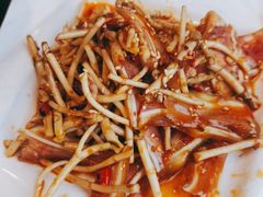 -老来福·非遗酸汤兔(凯旋路店)