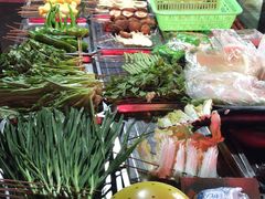 -金渝海鲜烧烤万州烤鱼店