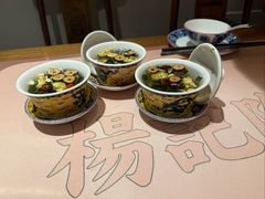 -杨记隆府重庆江湖菜(大悦城店)