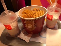 -麦当劳(龙洞店)