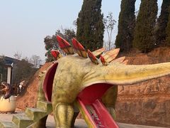 -中国西峡恐龙遗迹园