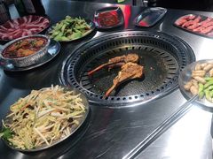-马路牙子烧烤音乐酒馆(望京店)