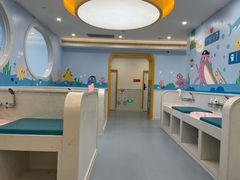 -戊辰亲子游泳俱乐部