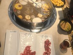 -牛鼎记潮汕牛肉火锅(阳朔店)
