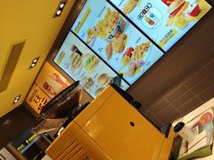 -麦当劳(轻轨曹杨路店)